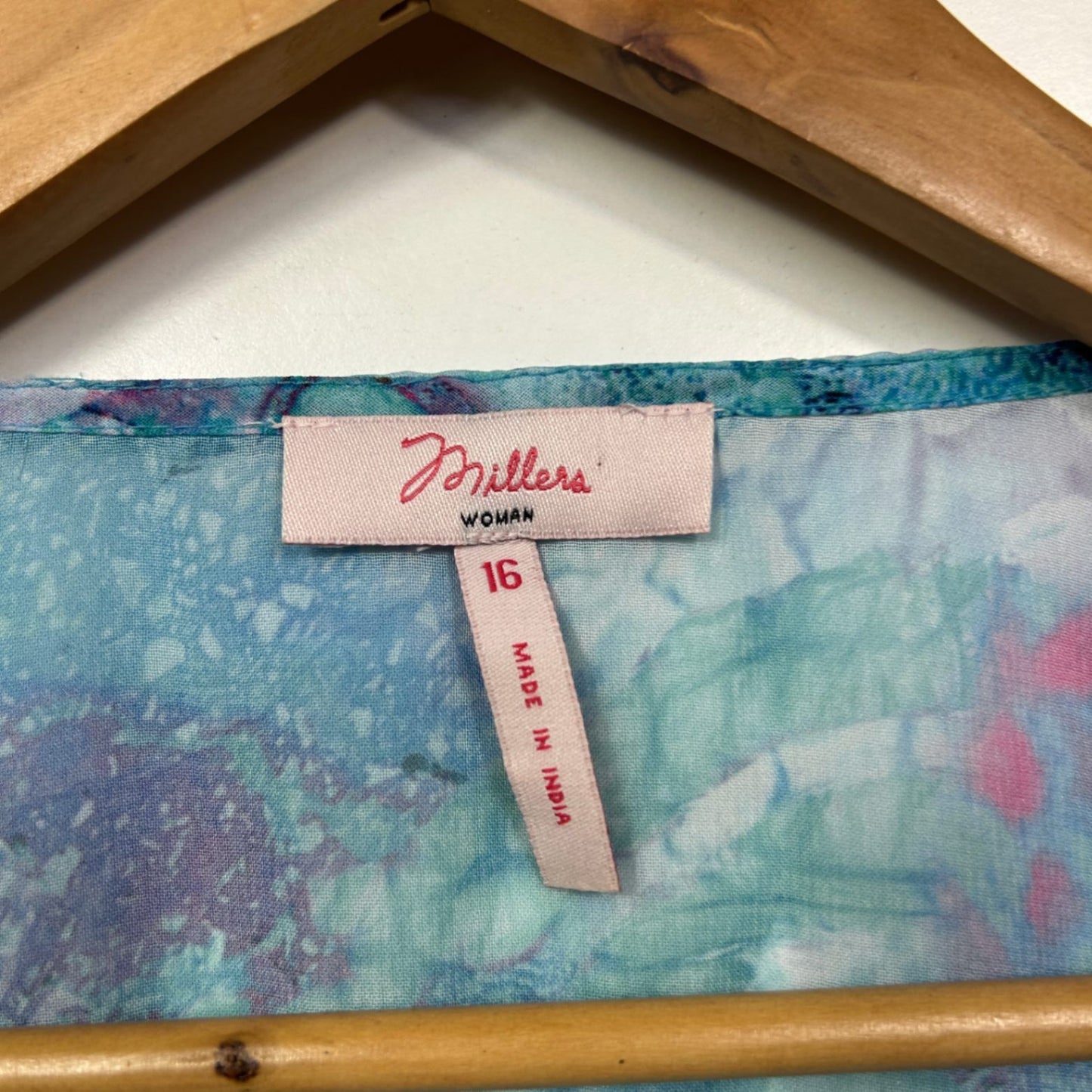 Millers Womens Blue Pink Long Top Blouse Size 16