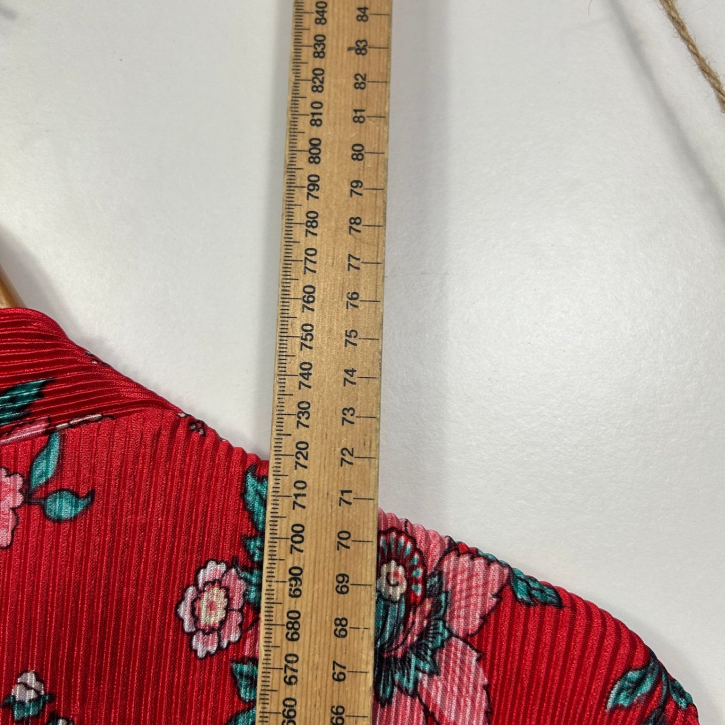 Millers Womens Red Short Sleeve Floral Pleated Top Size 16