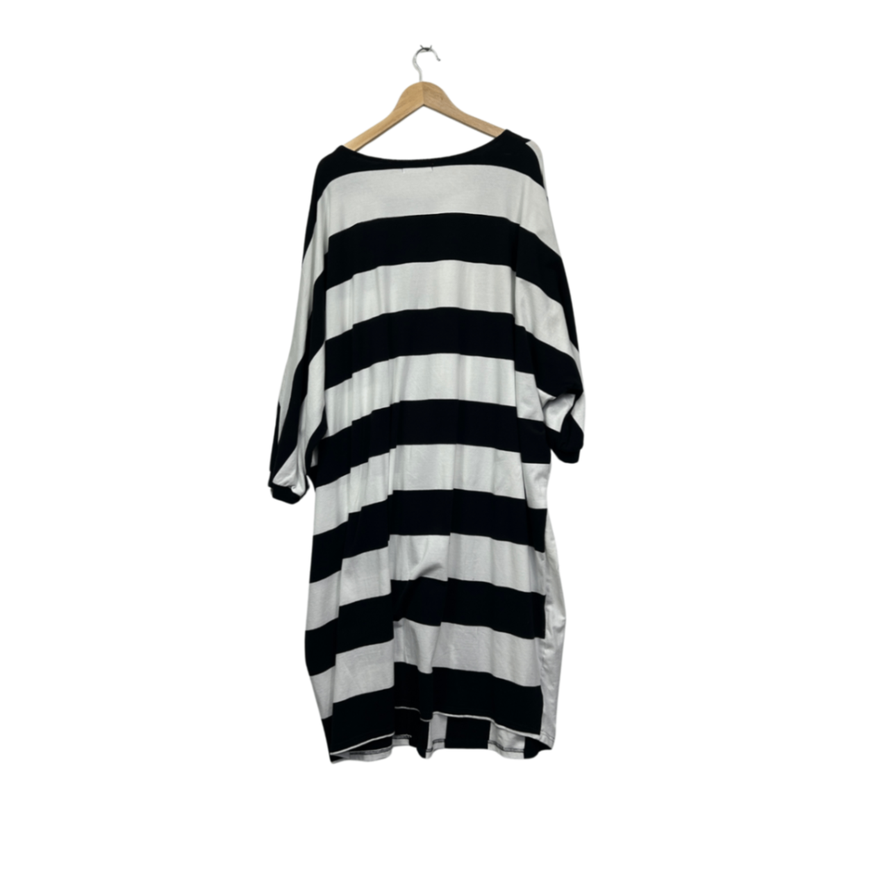 Soolinen Black White Striped Love Sleeve Kaftan Size 16 - 18 (Fault -Marks )