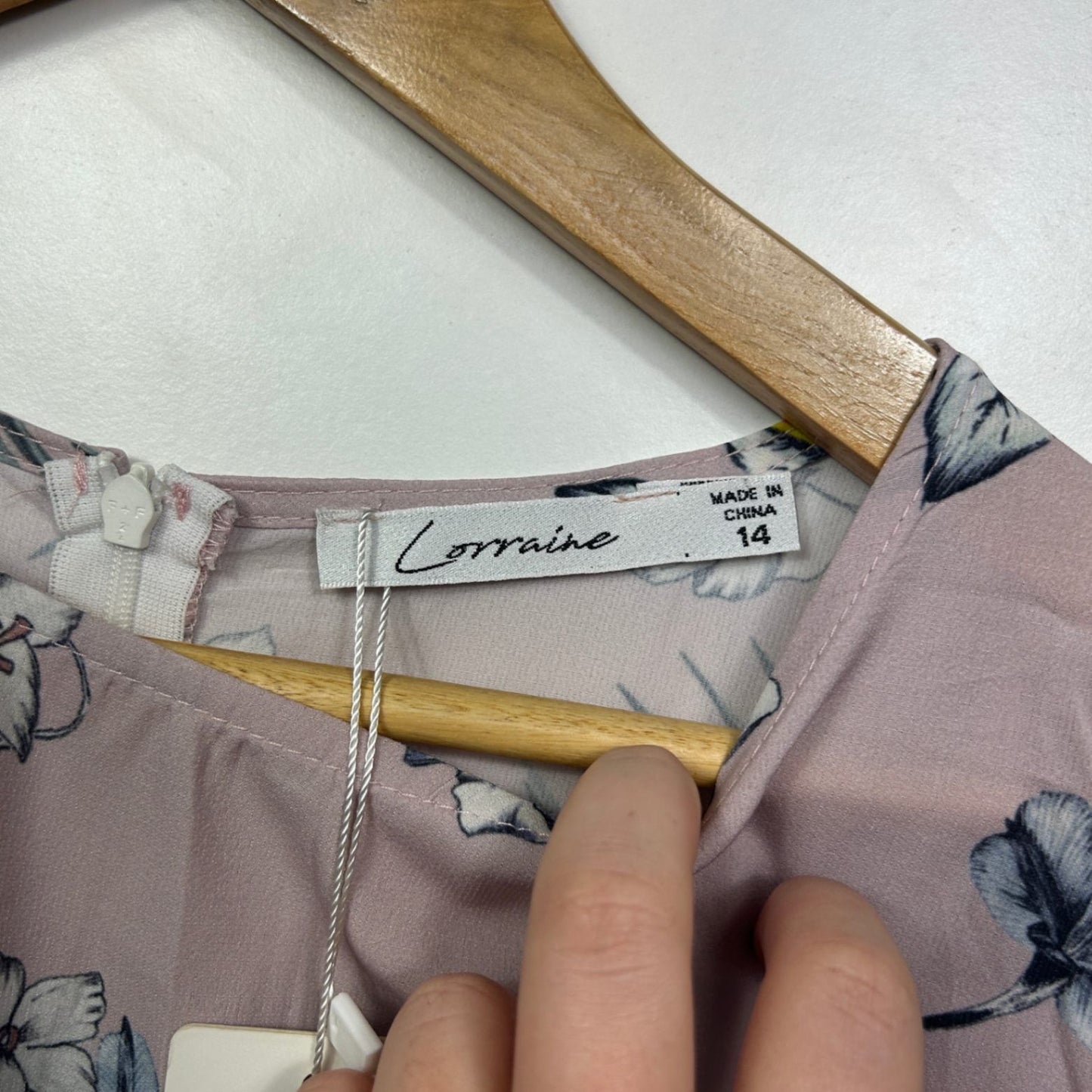 Lorraine Pink Foral Tunic Top Hi Low Hem Size 14 (New with Marks)