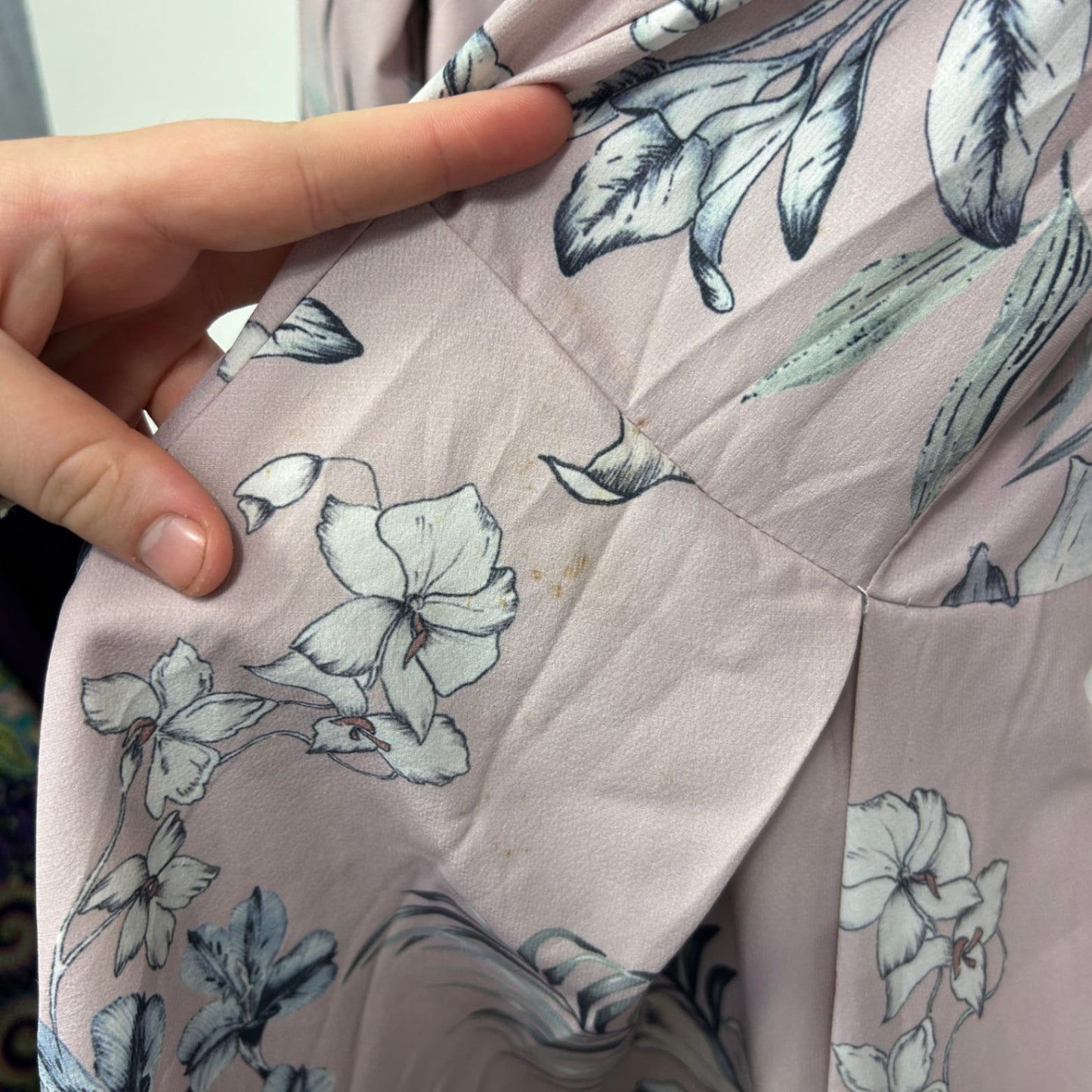 Lorraine Pink Foral Tunic Top Hi Low Hem Size 14 (New with Marks)