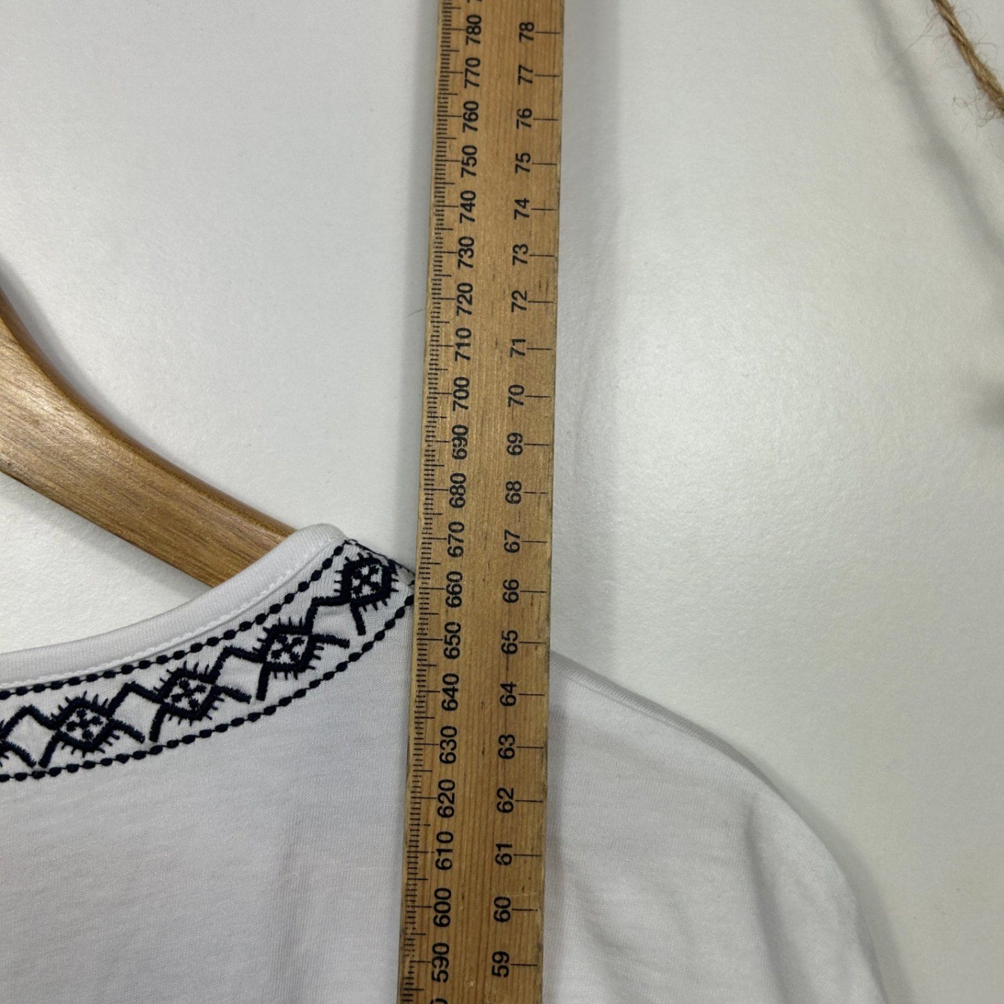 Trenery White Short Sleeve Round Neck Casual Top Size XL