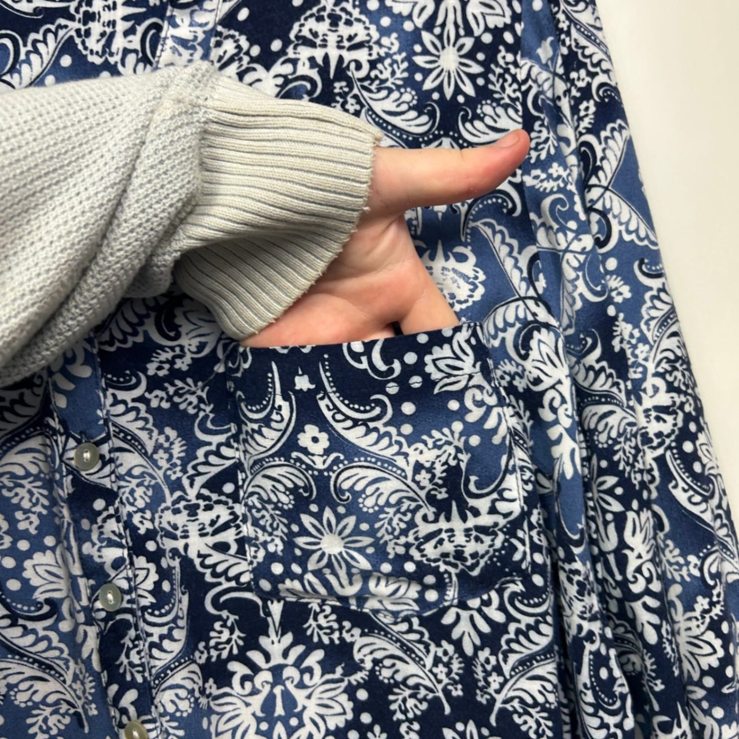 Katies Navy White Paisley Print Button Up Roll Tab Sleeve Top Size 18