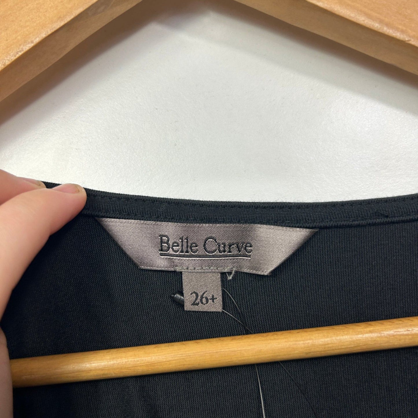 Belle Curve Black Short Sleeve Scoop Neck Casual Top Size 26