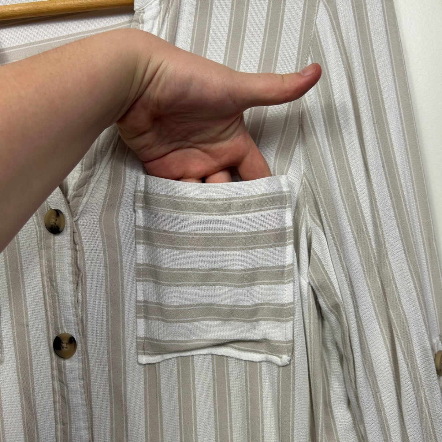 Target Striped Beige White Long Sleeve Button Up Top Size 14