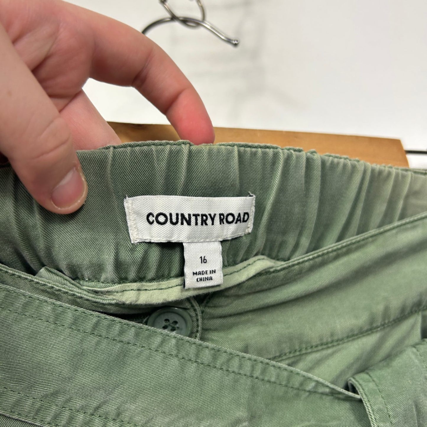 Country Road Green Paperbag Tie Waist Pockets Pants Size 16