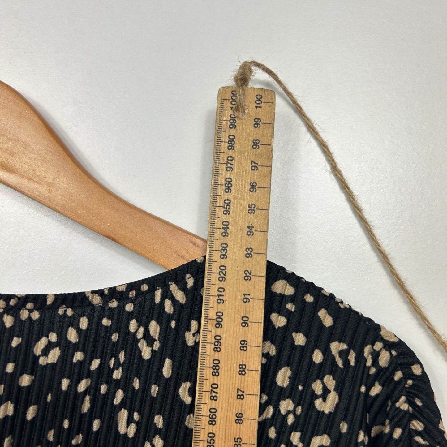 Anko Black Beige Pleated Long Sleeve Dress Size 20