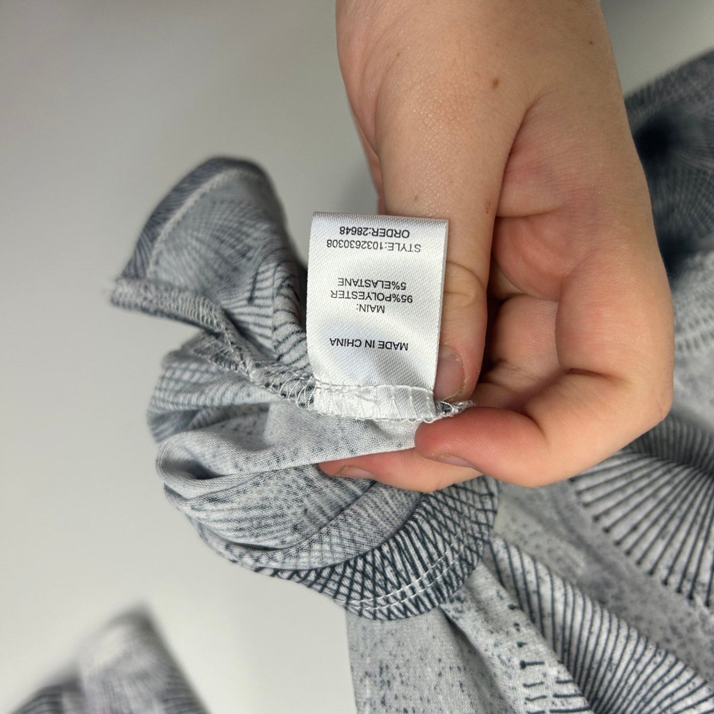 Noni B Womens Grey Pink Black Long Sleeve Print Top Blouse Size L