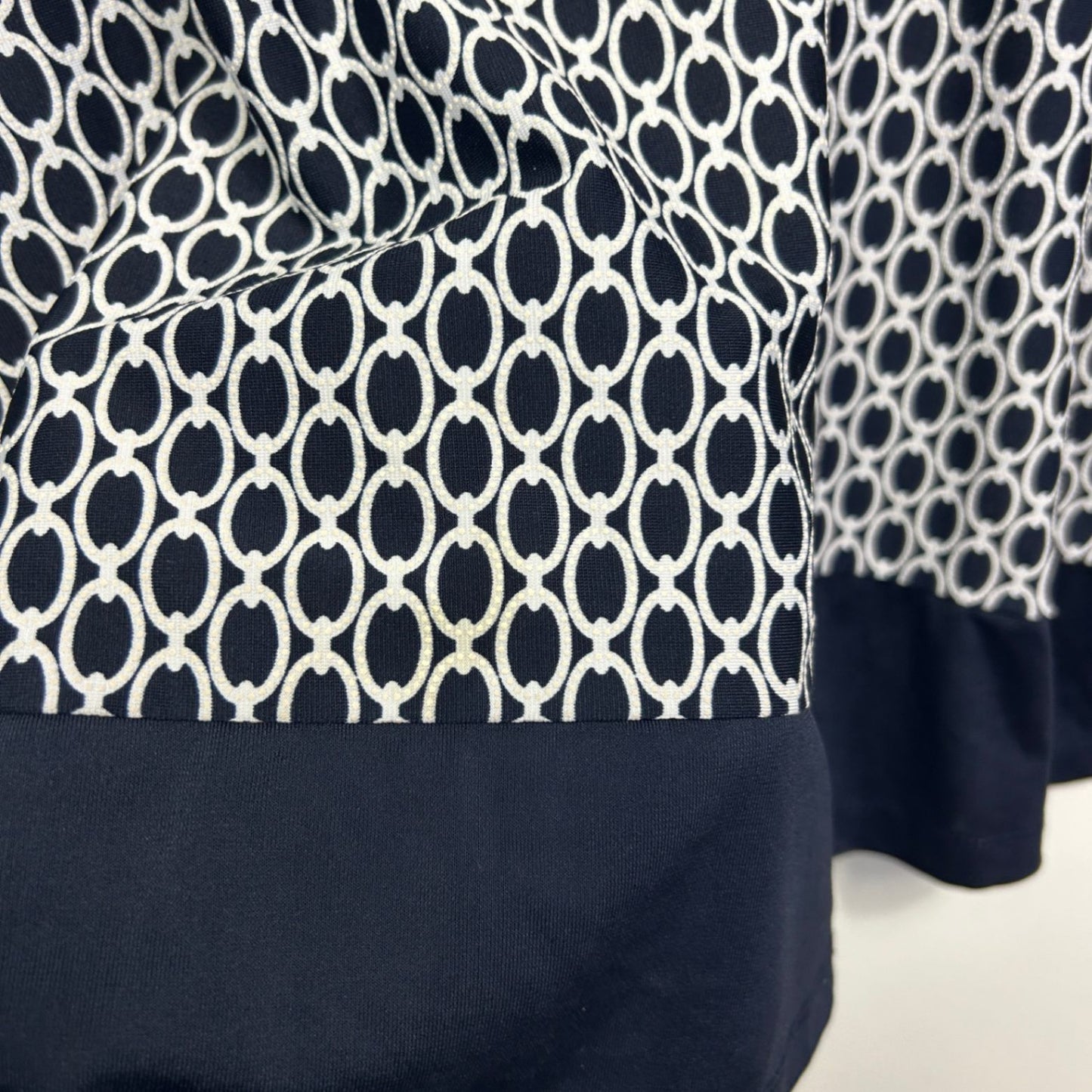 Millers Navy White Long Sleeve Top Size 22 (Fault - Mark)