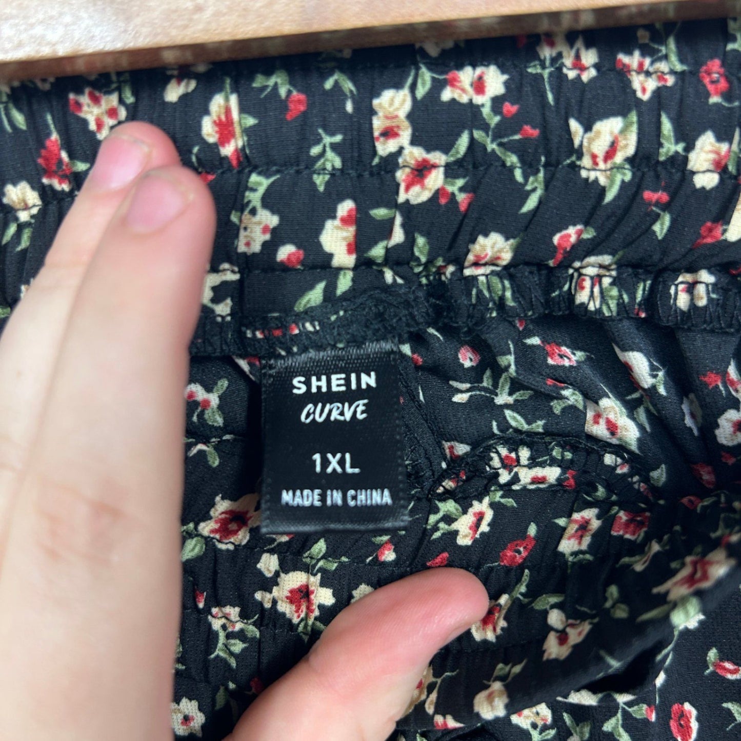 Shein Womens Black Floral Polyester Maxi Stretch Waistband Skirt Size 16