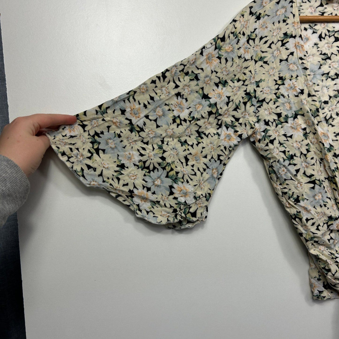 Tree Of Life 3/4 Sleeve Cropped Floral Kimono Top Blouse Size S/M