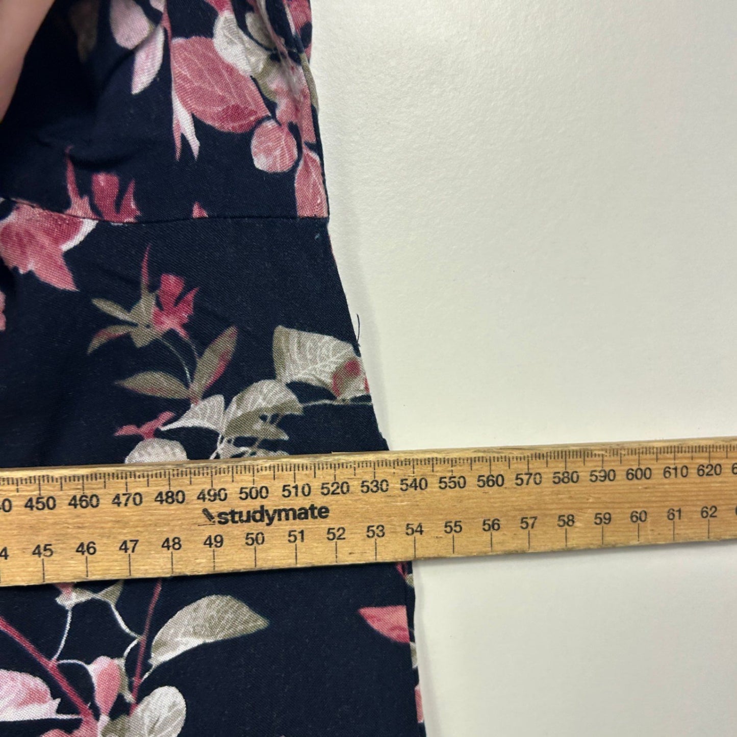 Katies  Navy Pink Floral 3/4 Sleeve Linen Blend Blouse Size 16