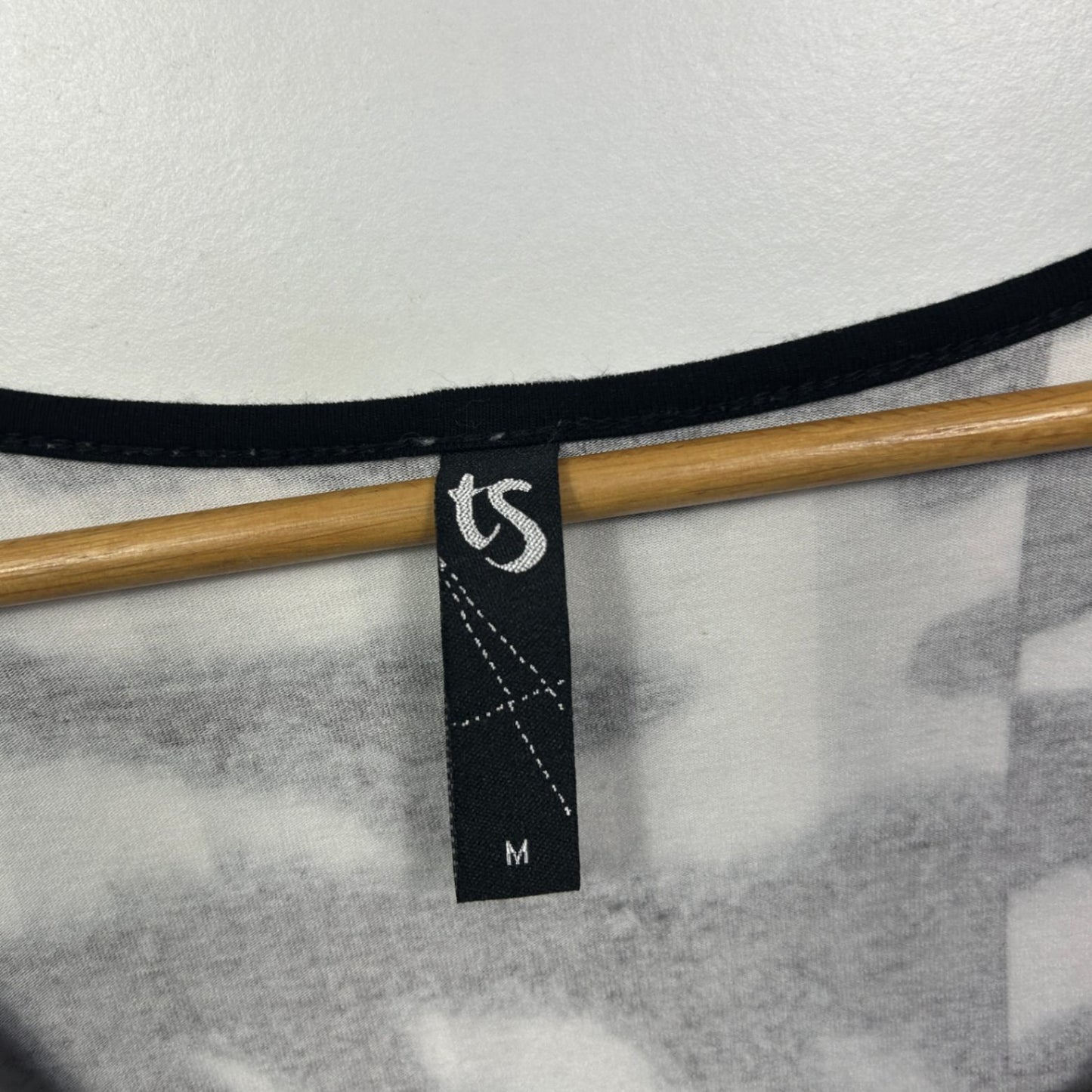 Taking Shape Asymmetric Hem Long Sleeve Tunic Top Size 18 Medium Plus