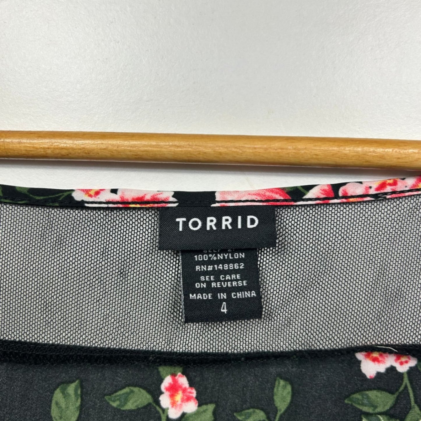 Torrid Black Floral Short Sleeve Mesh Panel Top Size 4XL