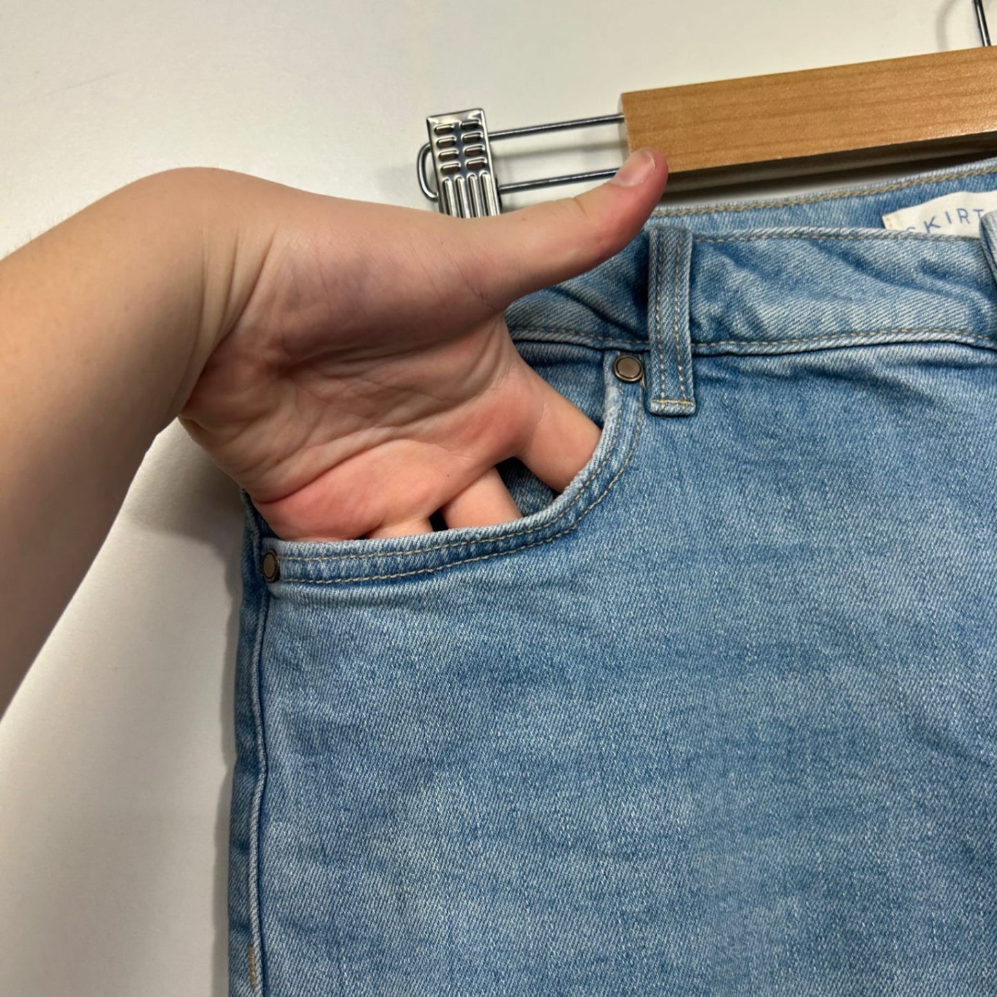 Target Blue Pockets Denim Skirt Size 14