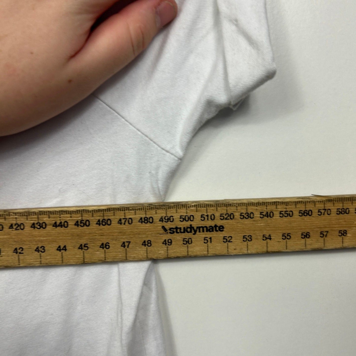 I love Earth White Short Sleeve Crew Neck Basic Tee T-shirt Size 14