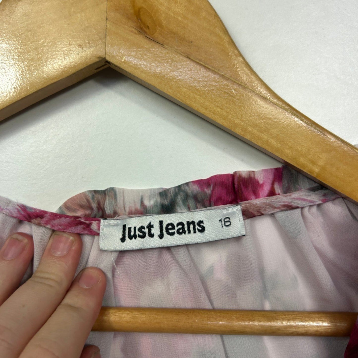 Just Jeans Pink Floral Flowy Ruffle Blouse Top Size 18