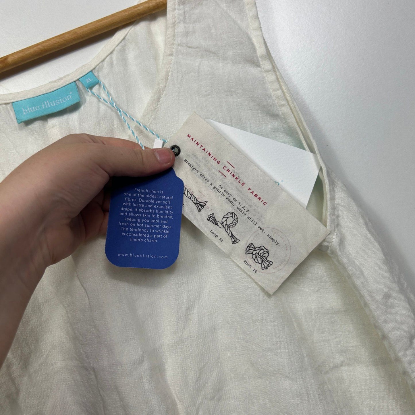 Blue Illusion White Linen Sleeveless Blouse Tunic Top Size 2XL