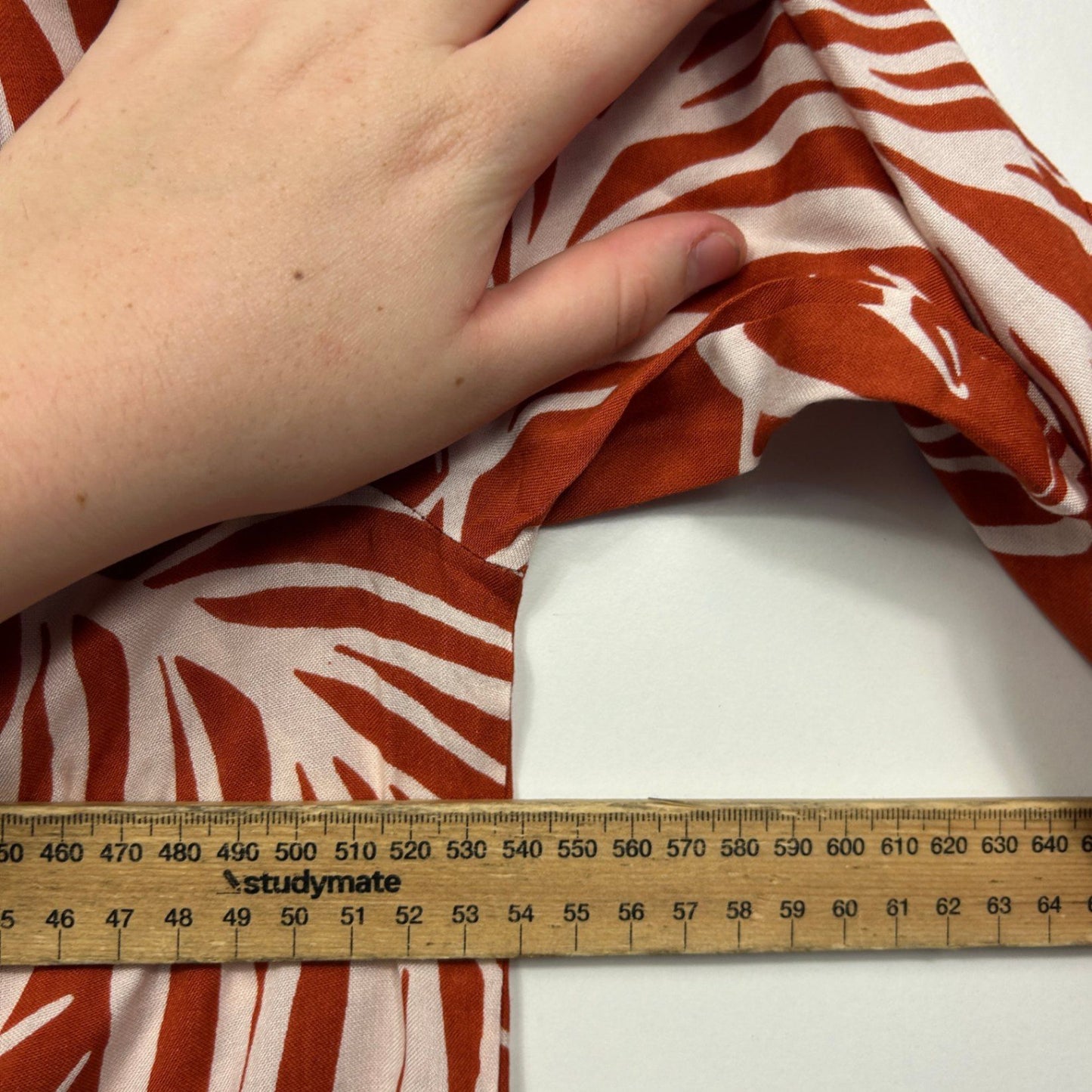 Millers Rust White Long Sleeve Round Neck Relaxed Fit Blouse Size 12