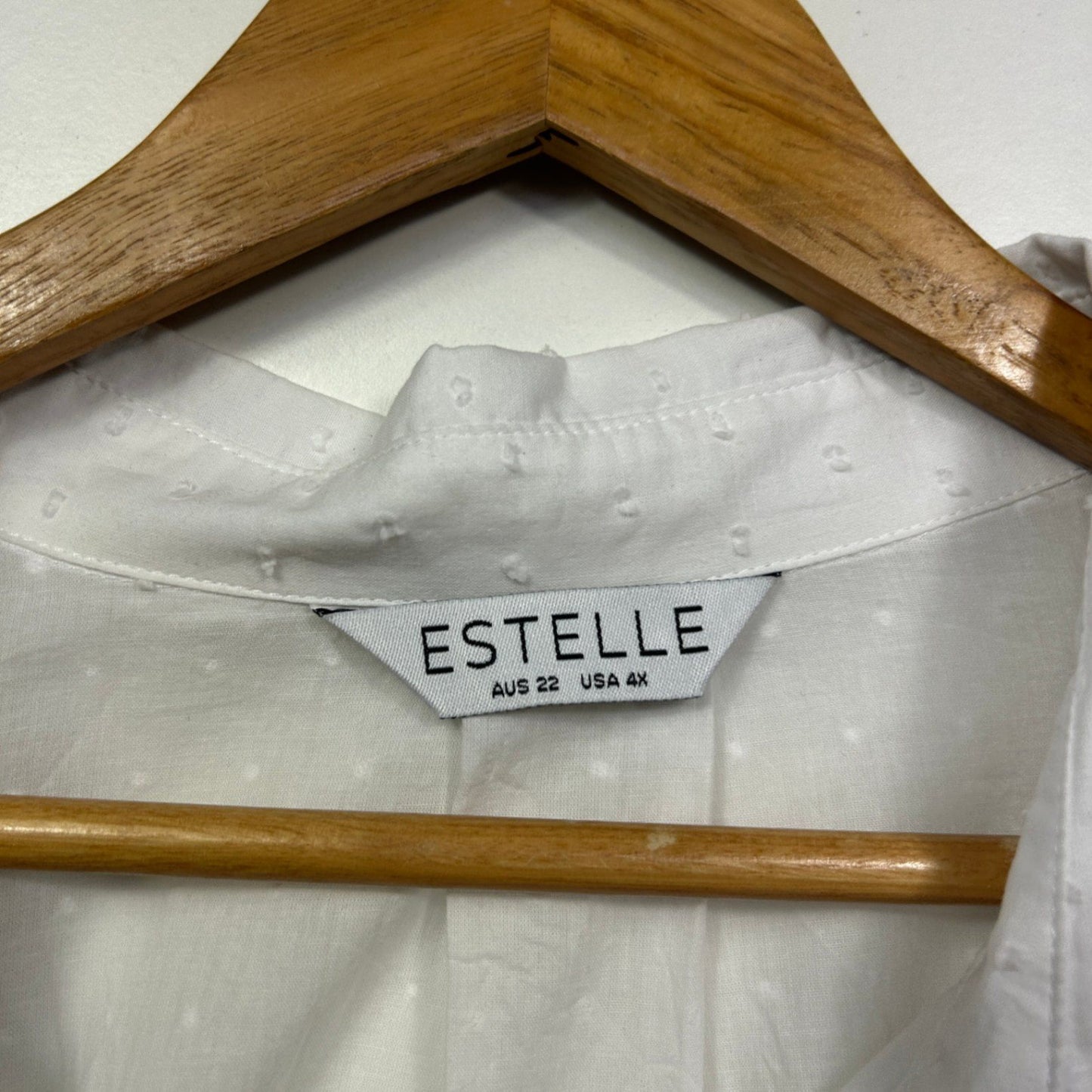 Estelle Womens White Long Sleeve Button-up Shirt Blouse Size 22