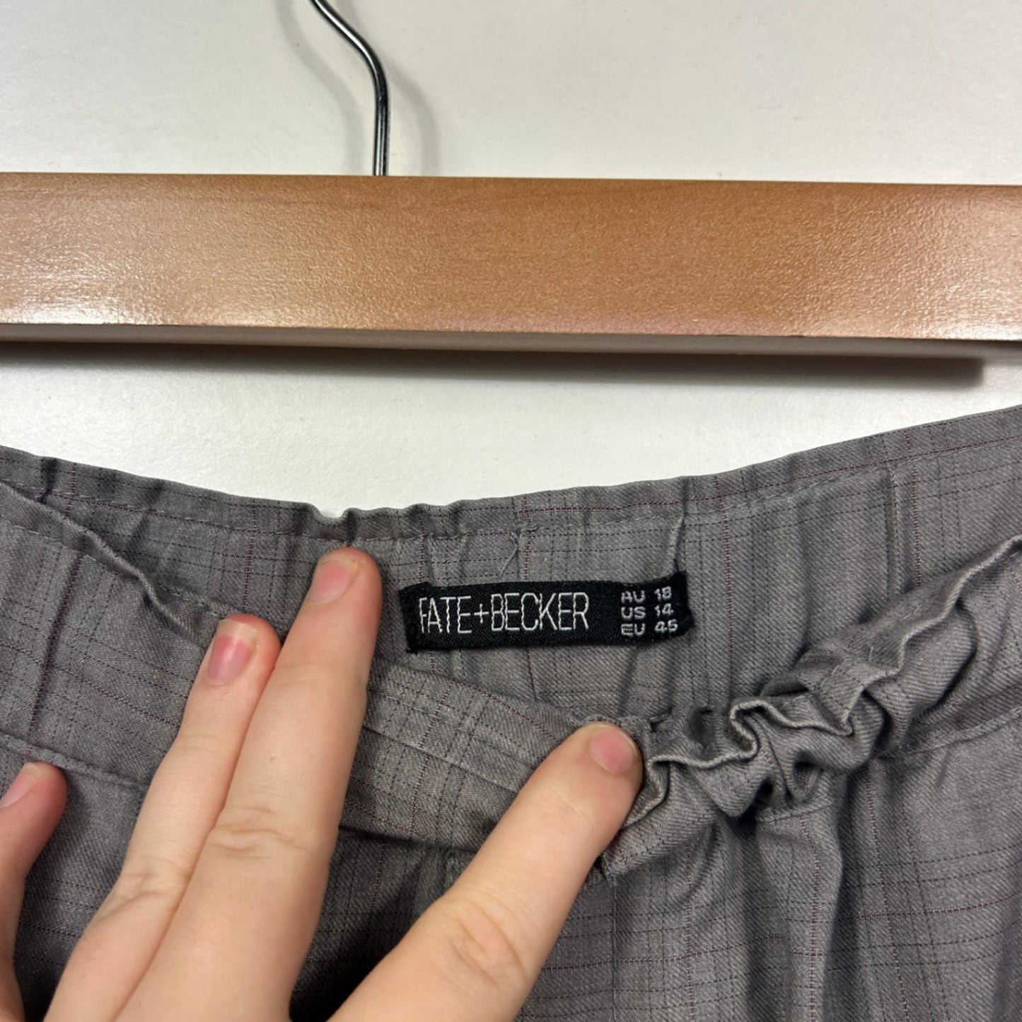 Fate + Becker Grey Check Pockets Elastic Waist Pants Trousers Size 18