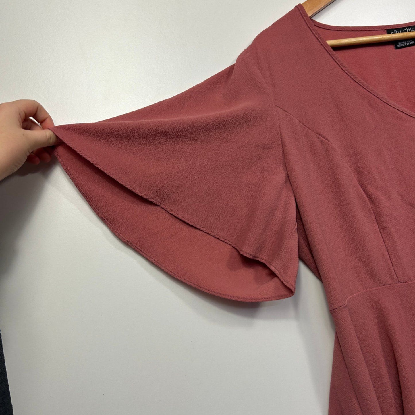 City Chic Womens Pink Short Sleeve Hi Low Hem Tunic Top Size 16 Small Plus