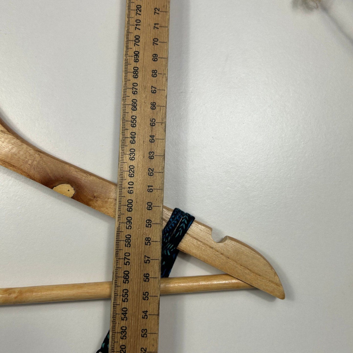 City Chic Womens Black Blue Floral Round Neck Cold Shoulder Top Blouse Size 14