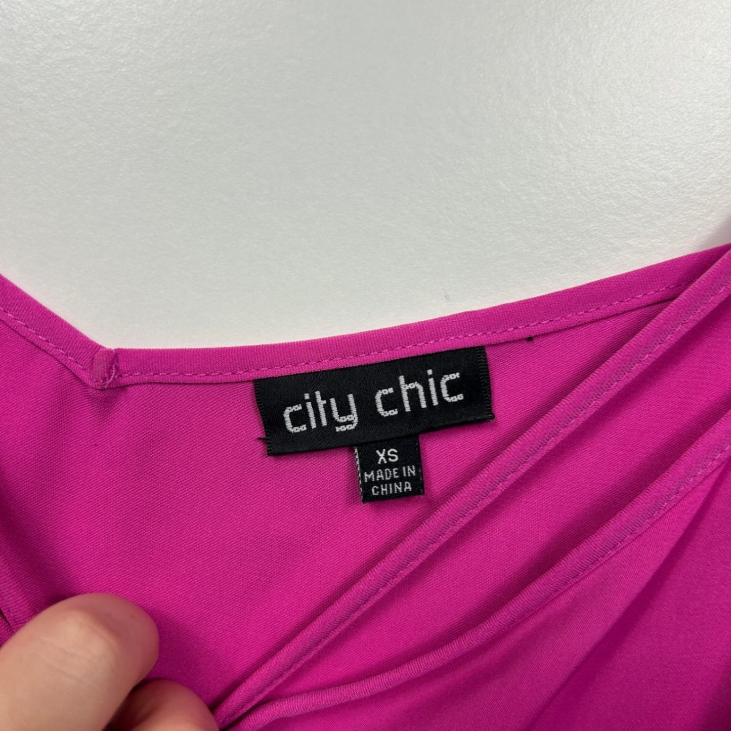 City Chic Magenta Pink Sleeveless Camisole Top Size 14 XS Plus