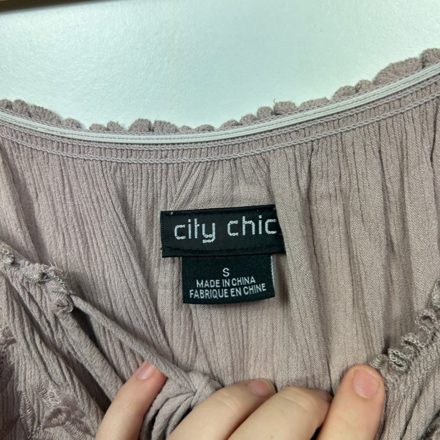 City Chic 3/4 Sleeve Scoop Neck Peasant Blouse Size 16 Small Plus