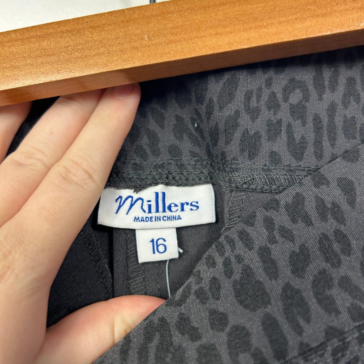 Millers Womens Black Animal Print Slim Leg Stretch Trousers Pants Size 16