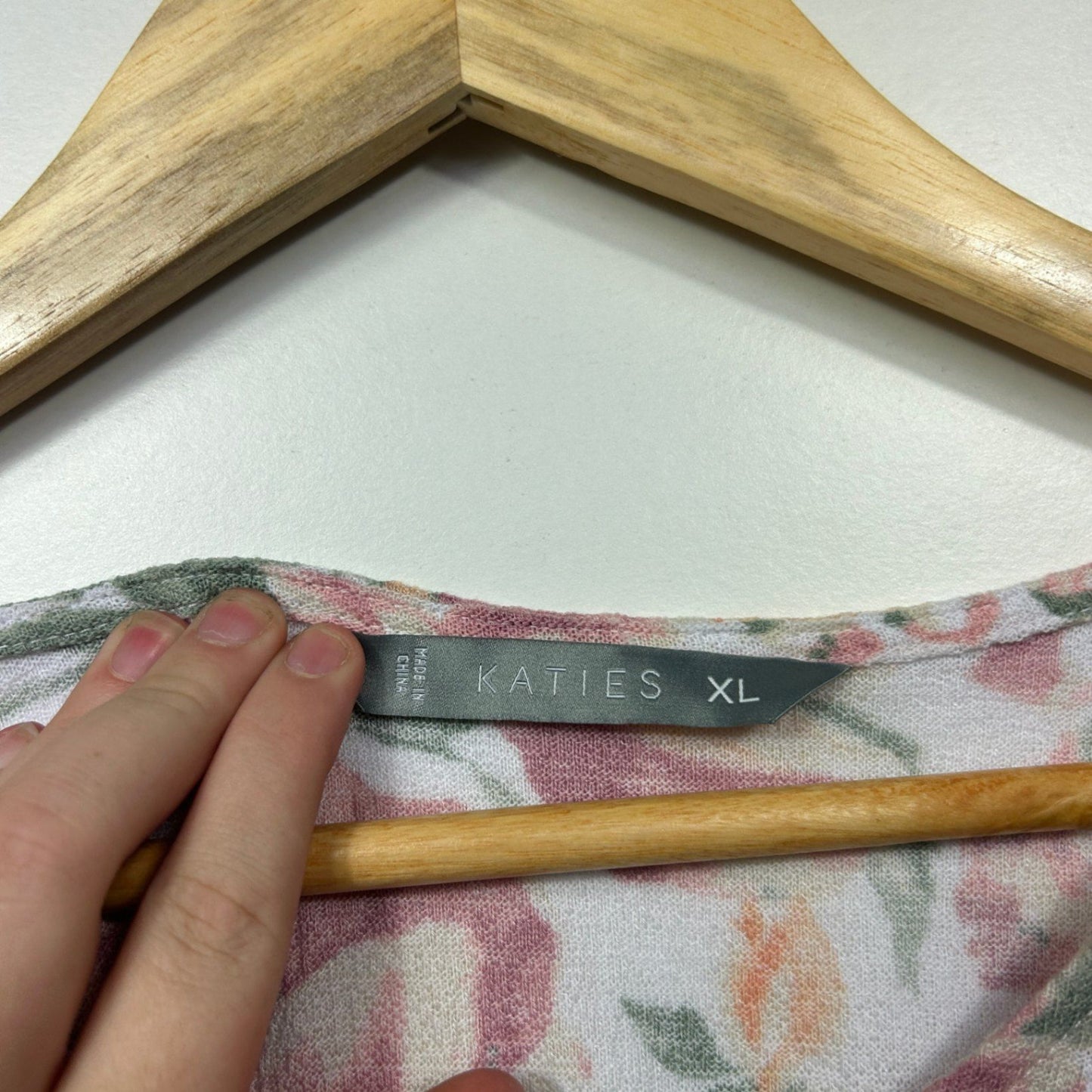 Katies Short Sleeve Multicoloured Floral Top Size XL