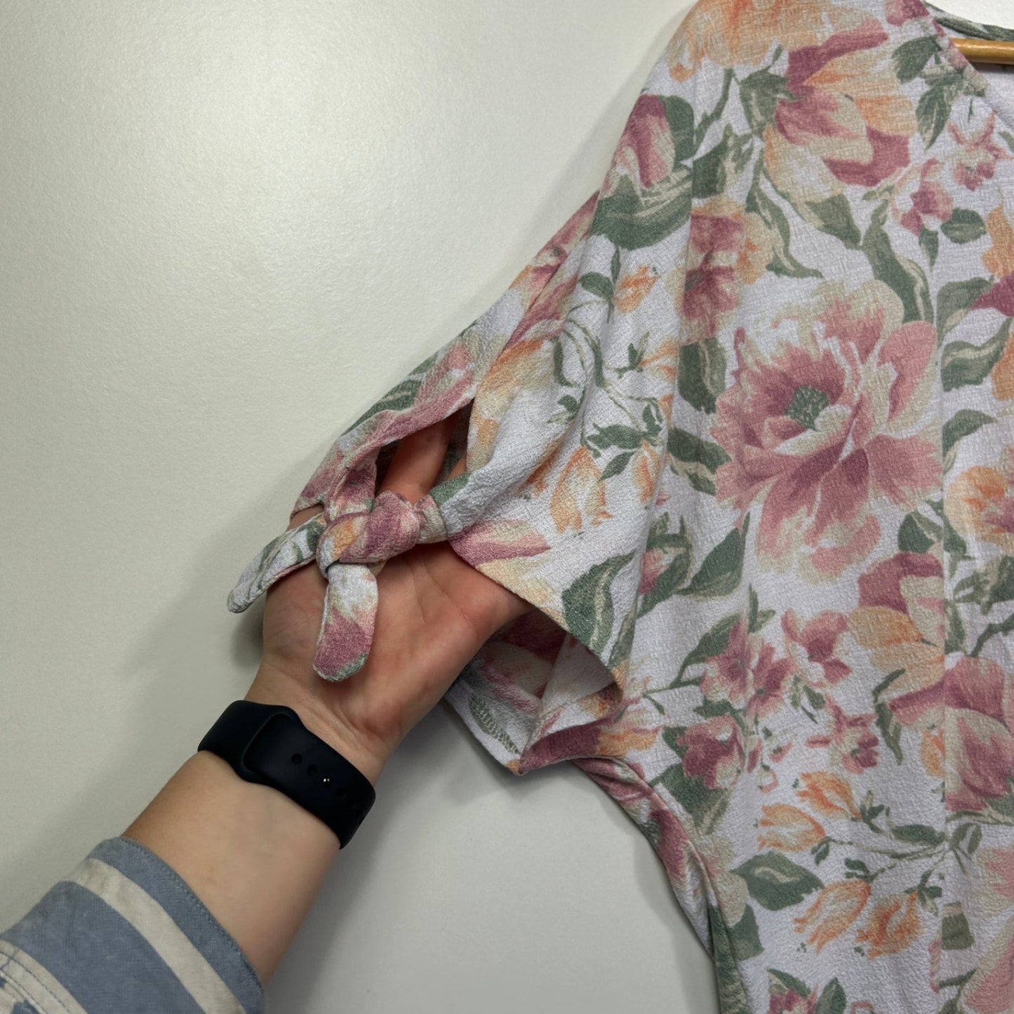 Katies Short Sleeve Multicoloured Floral Top Size XL