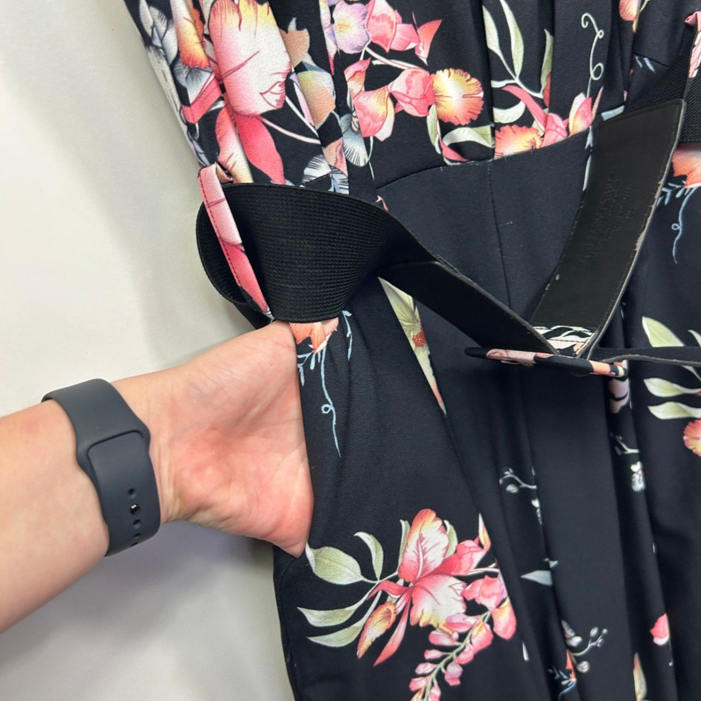 City Chic Black Floral Belted Sleeve Wide Leg Jumpsuit Size 18 - 20?