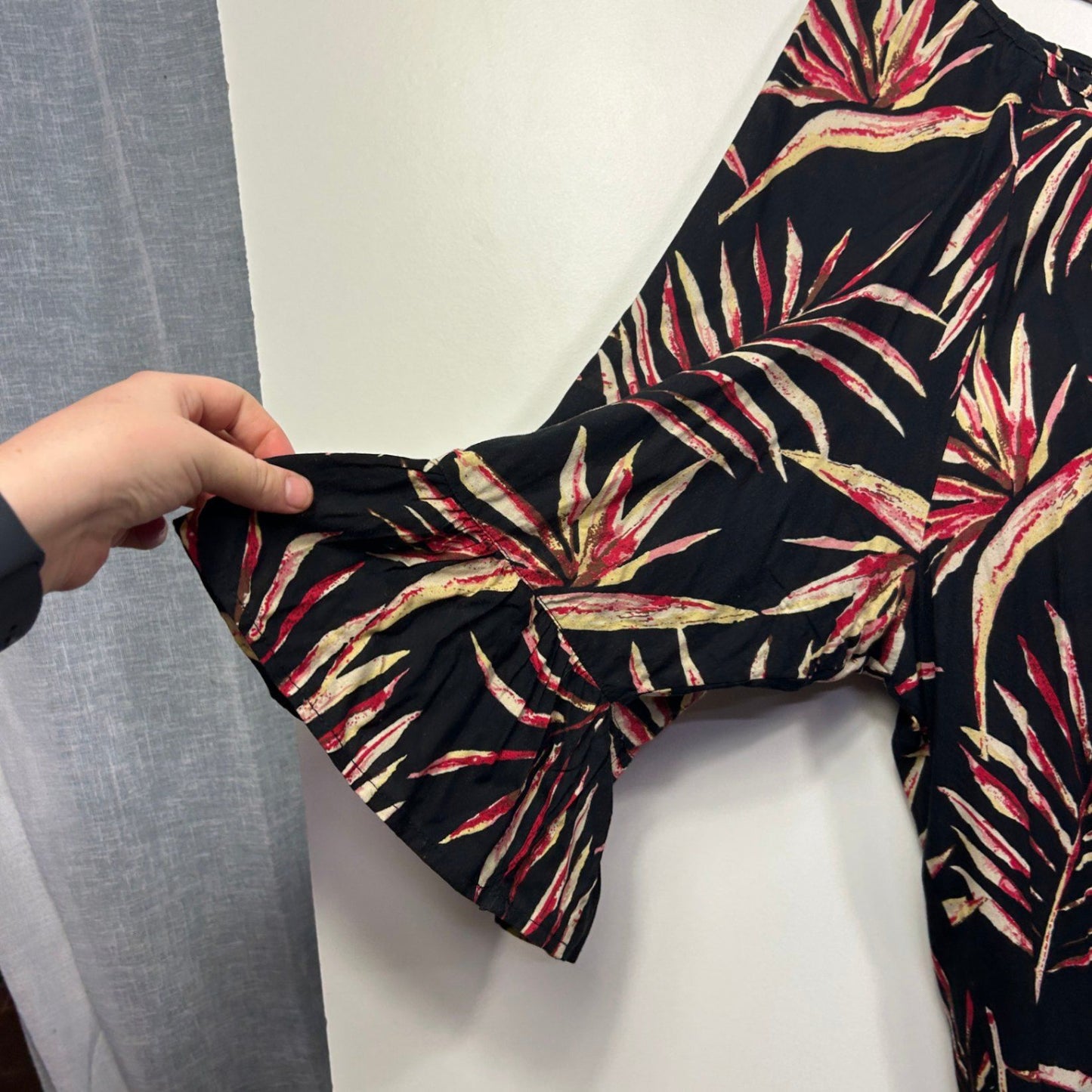 Rockmans Black Leaf Print 3/4 Bell Sleeve Shift Dress Size 22-24