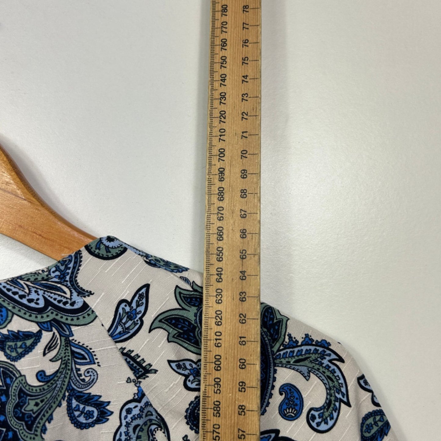 Anko Blue Green Short Sleeve Paisley Print Tuck Top Blouse Size 18