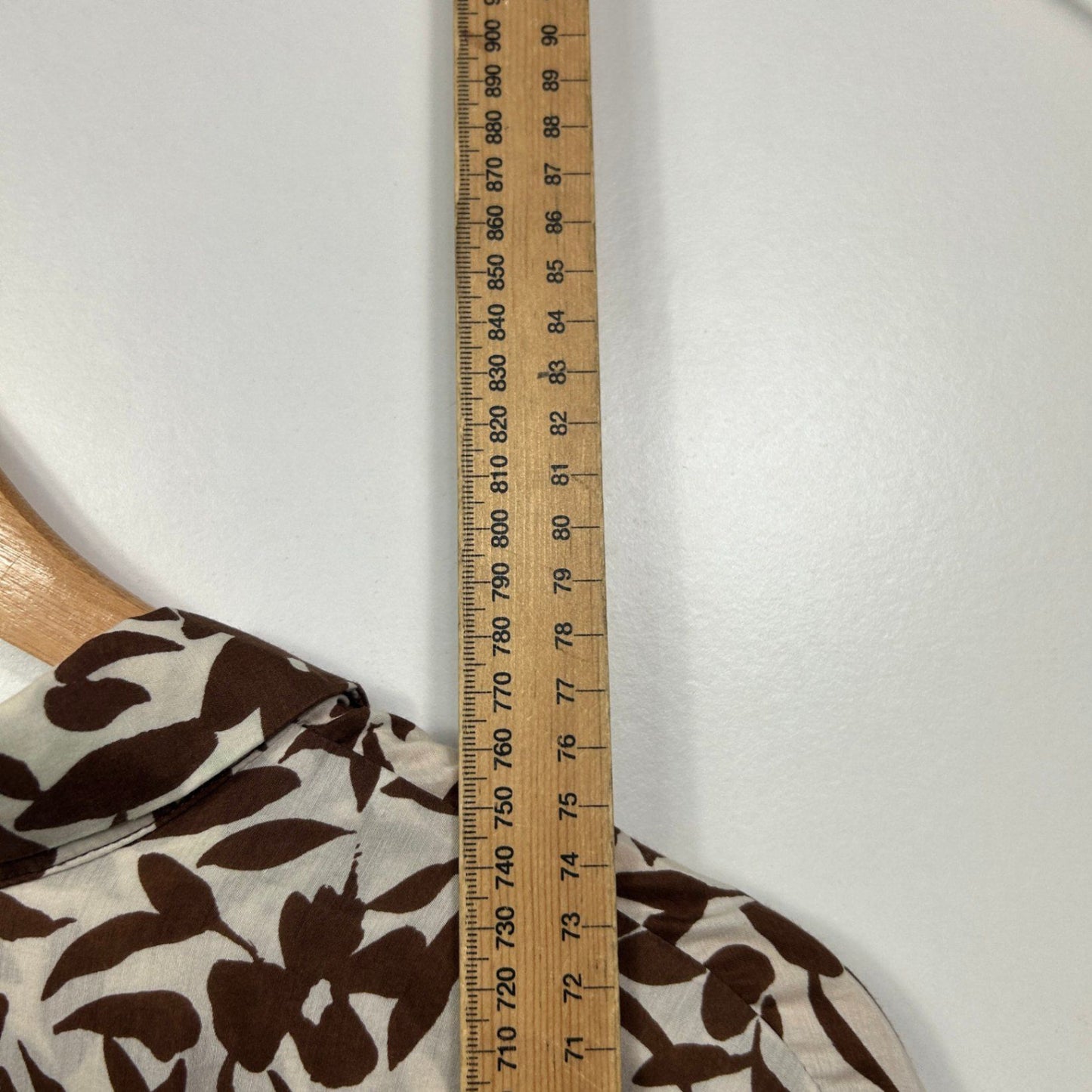 Sportscraft  Brown Silk Blend Long Sleeve Button Up Shirt Blouse Size 18