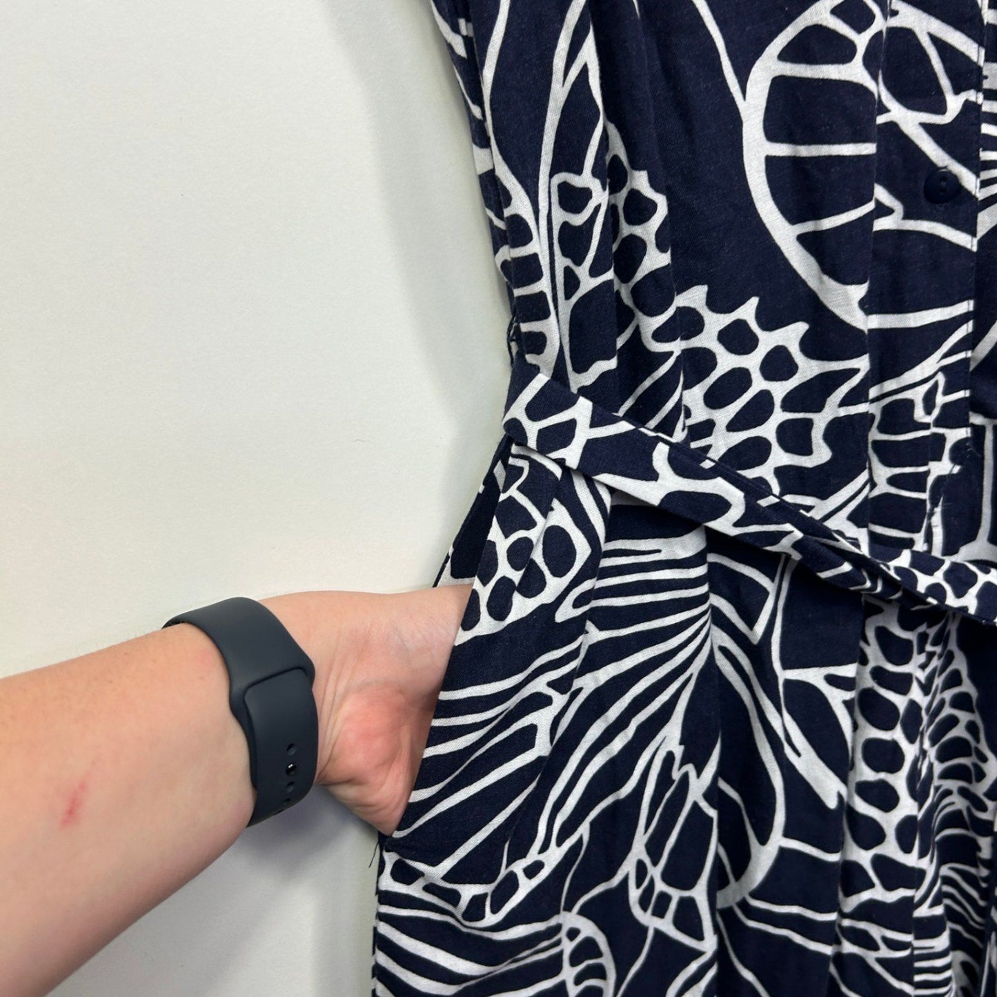 W Lane  Blue White Linen Sleeveless Pockets Midi Dress Size 20