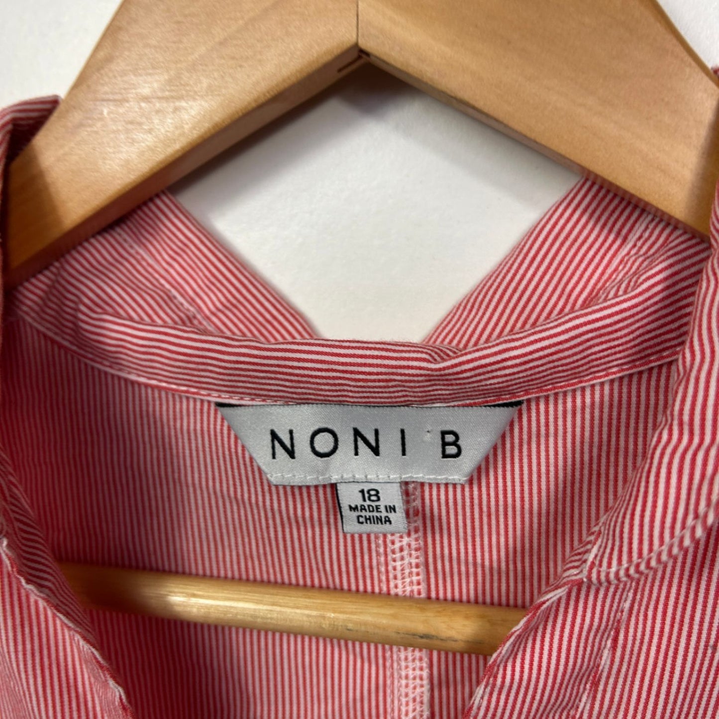 Noni B Red White Striped Long Sleeve Pleated Button Up Shirt Size 18