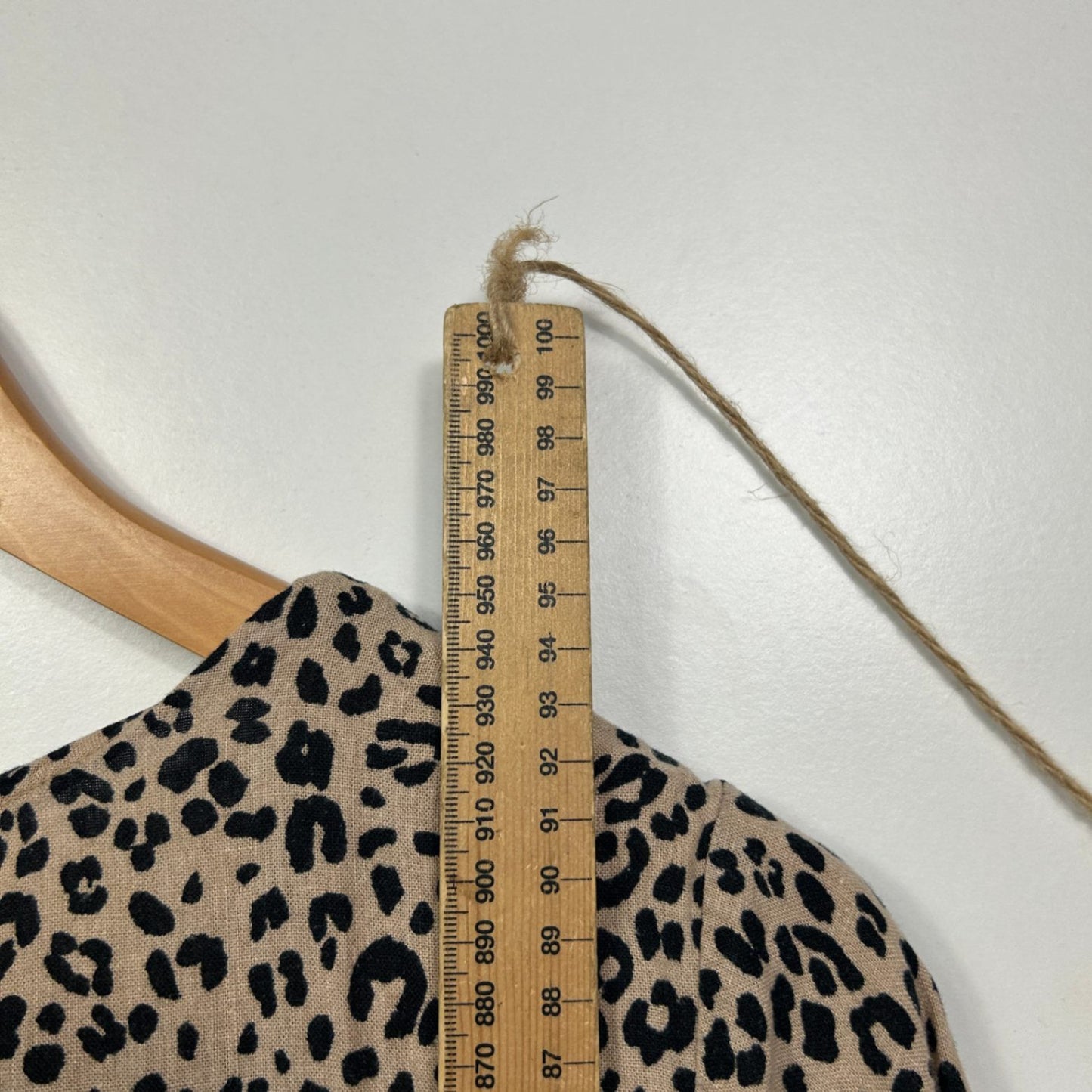 Anko Beige Viscose Blend Animal Print Short Sleeve  Smock Tiered Dress Size 16