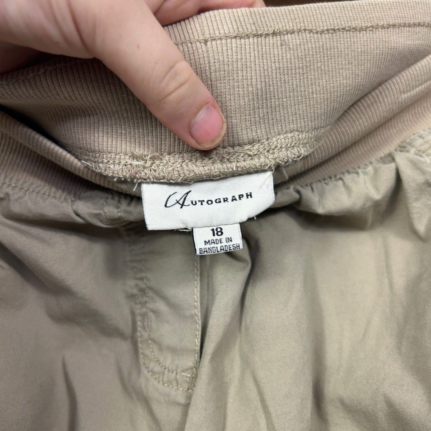 Autograph Womens Beige Pockets Casual Shorts Size 18