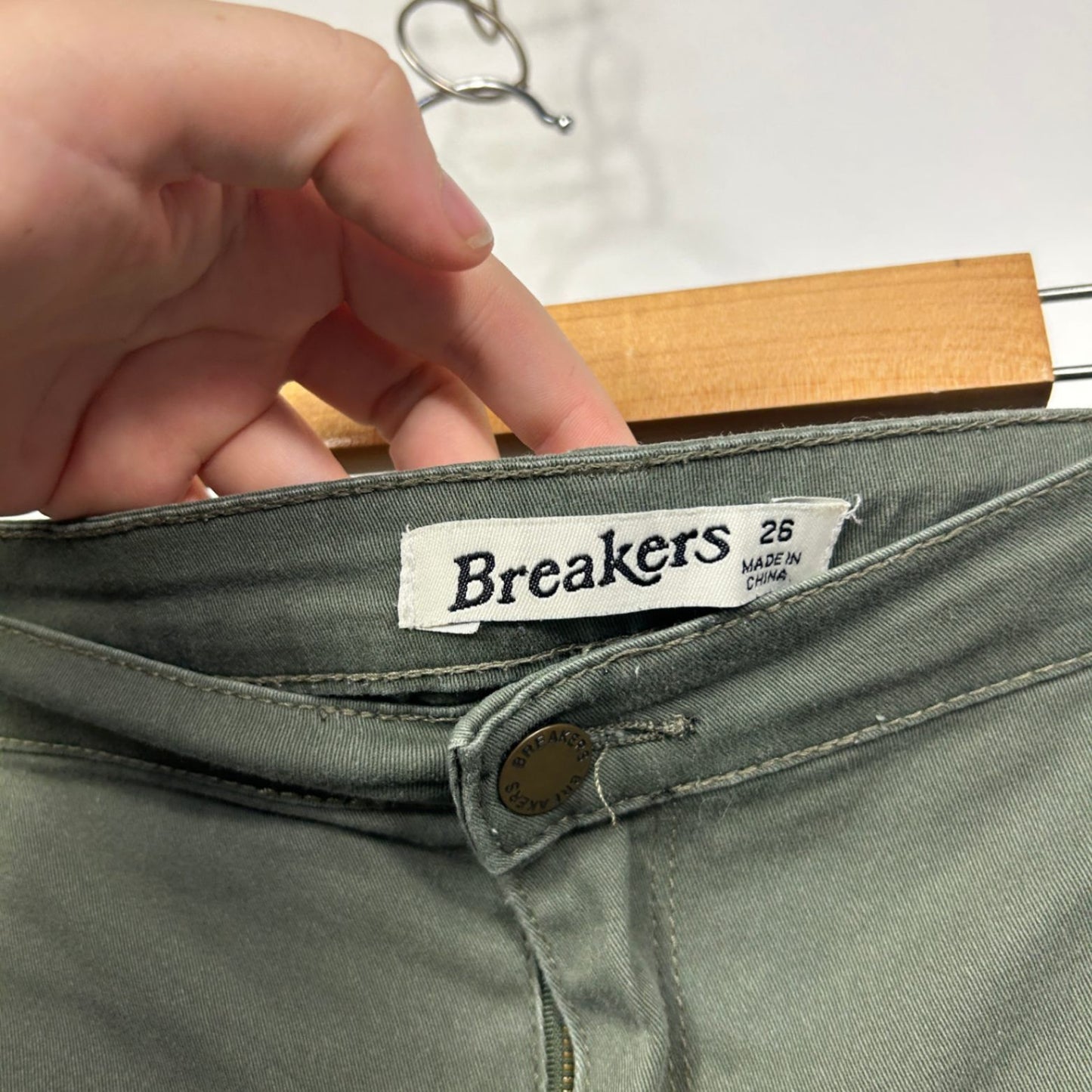 Breakers Womens Olive Green Cotton Bermuda Shorts Size 26