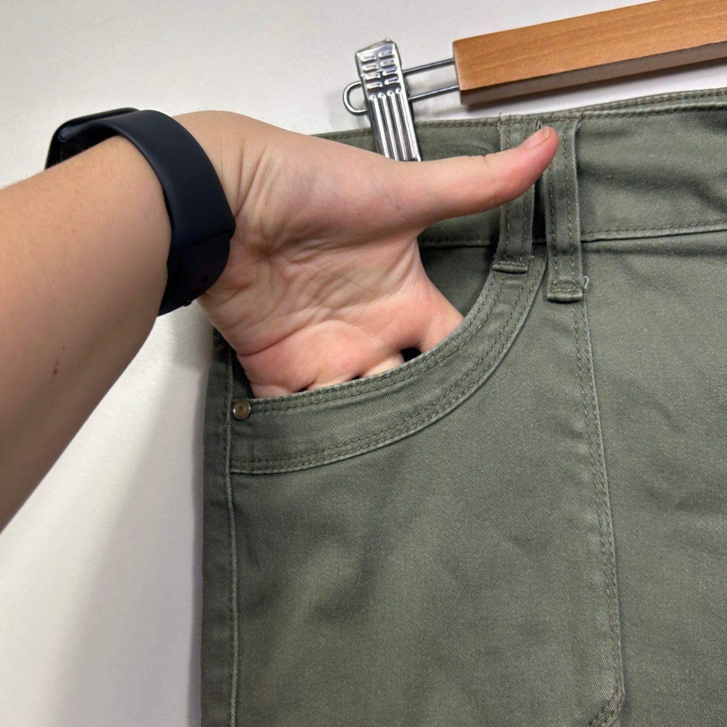 Target Olive Green Straight Fit Cotton Blend Shorts Size 16