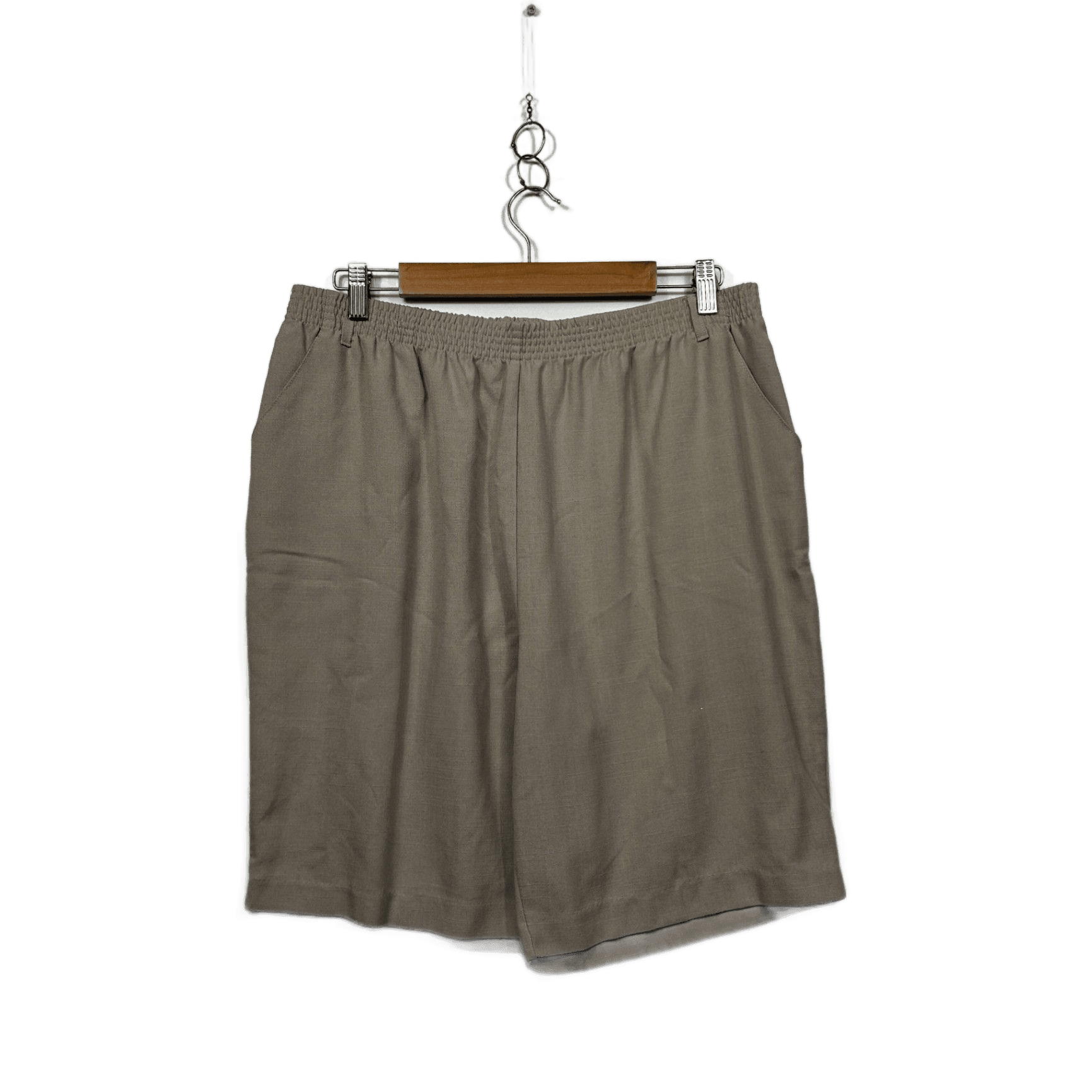 Millers Womens Pockets Beige Shorts Size 16