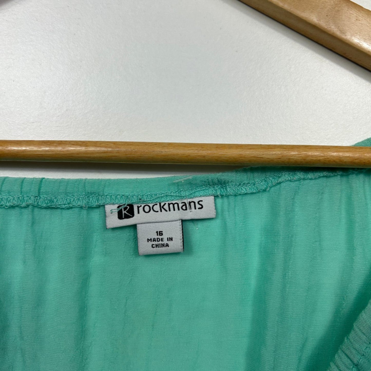 Rockmans Green Short Roll Tab Sleeve Top Blouse Size 16