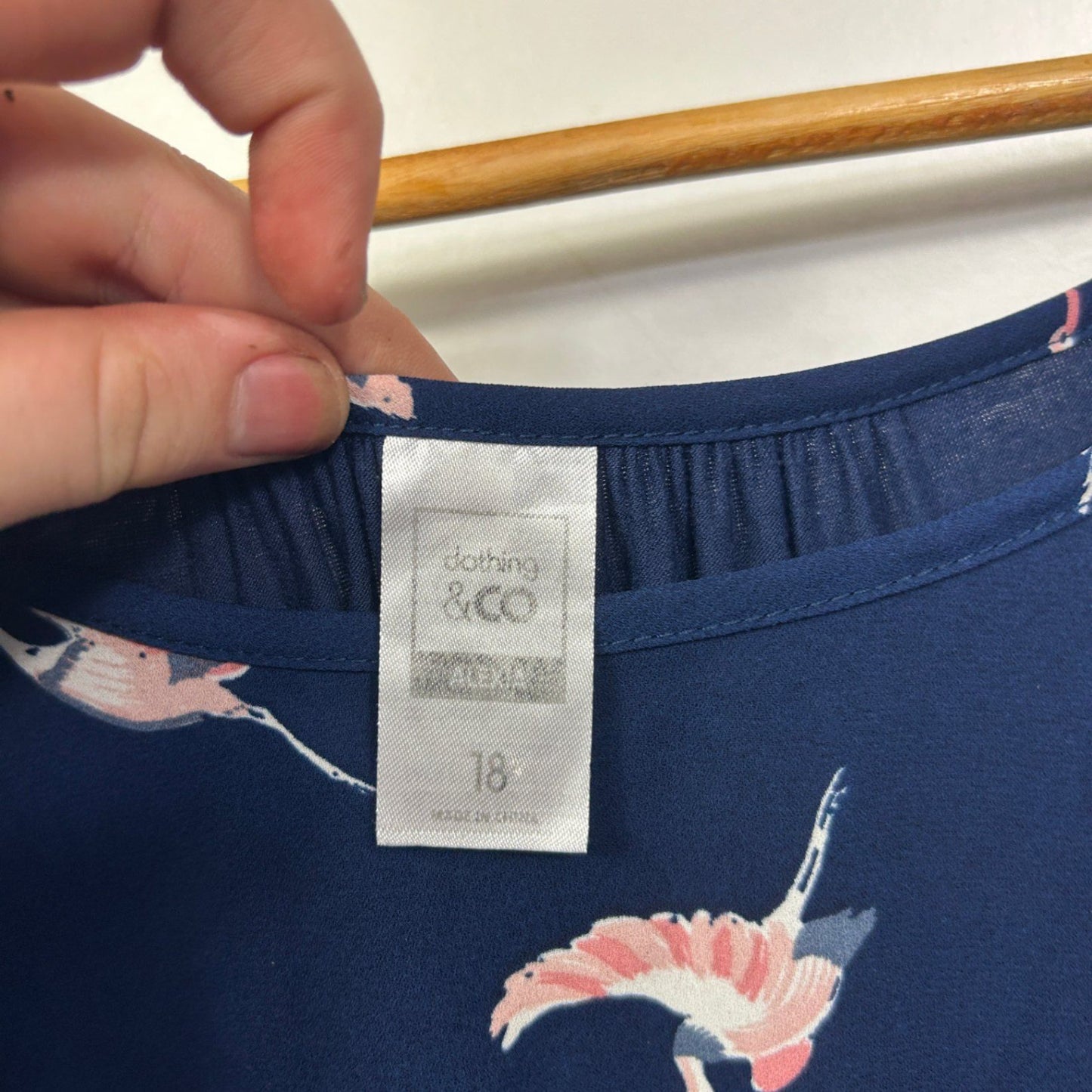 Alexia Navy Short Sleeve Round Neck Bird Print Tunic Top Size 18