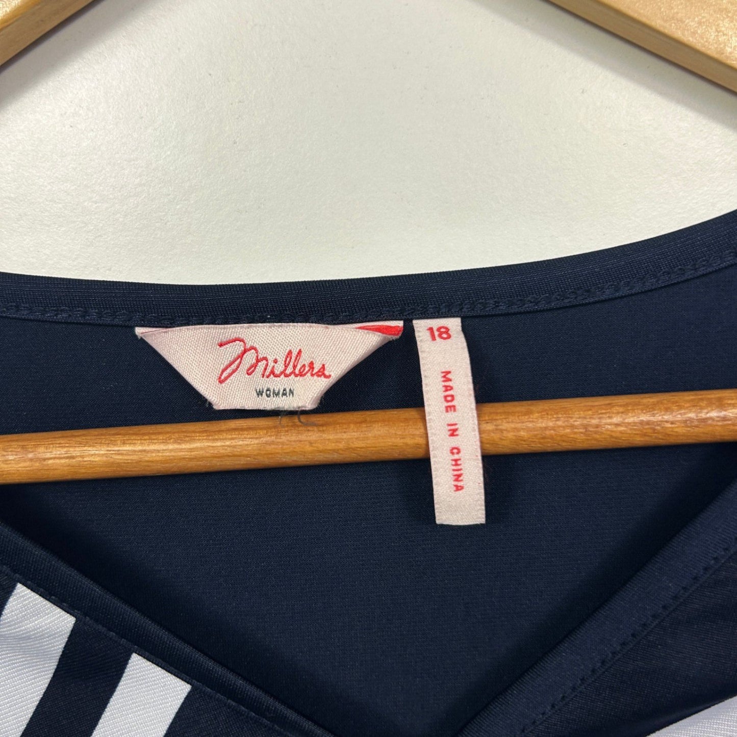 Millers Woman Womens Navy White l Long Sleeve Blouse Size 18