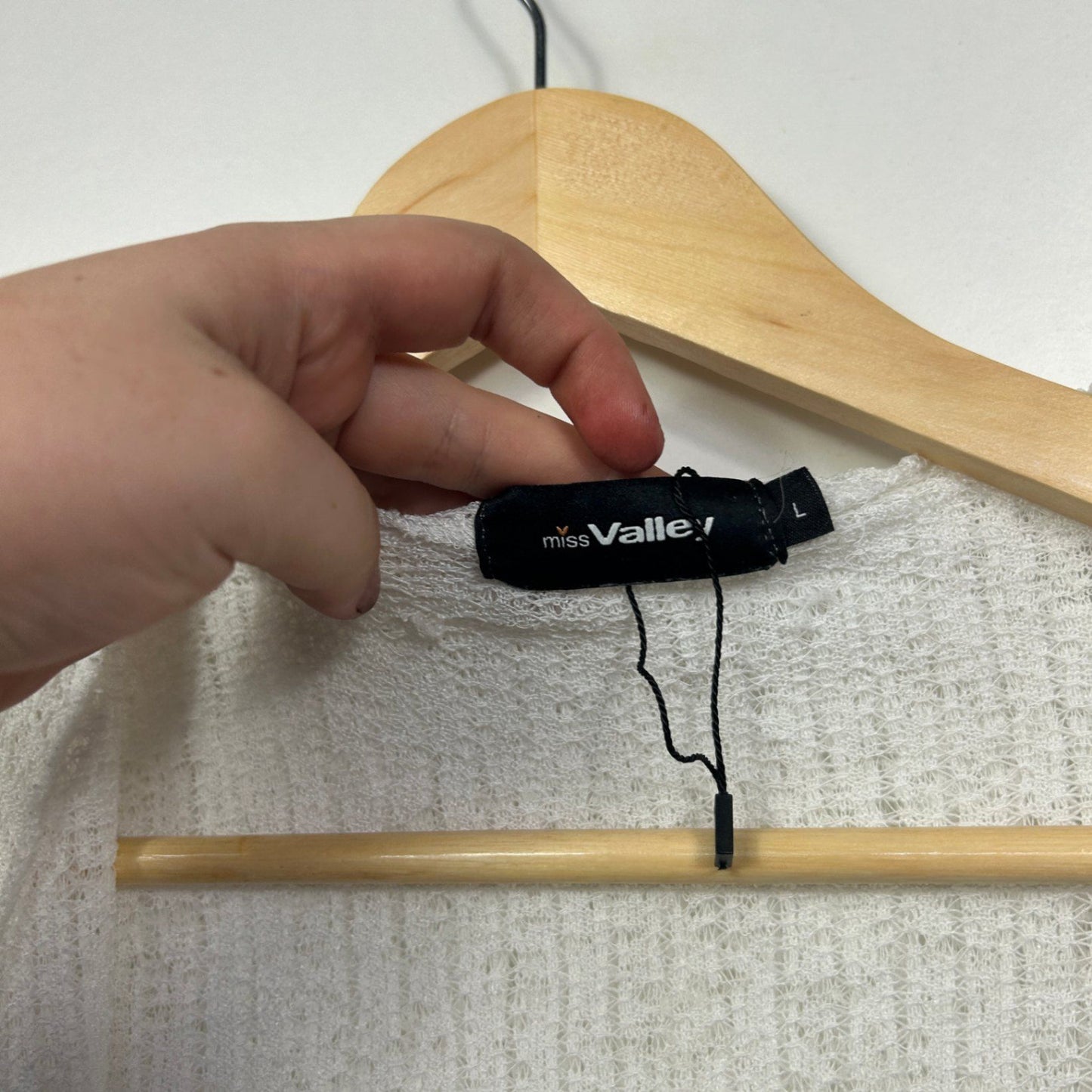 Miss Valley White Long Sleeve Open Front Drape Cardigan Size L