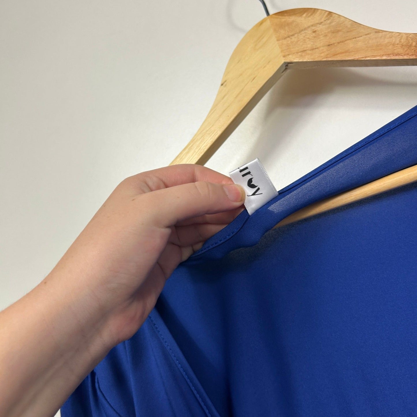 Flycurvy Womens Royal Blue Short Sleeve Drape Front Top Blouse Size 2XL