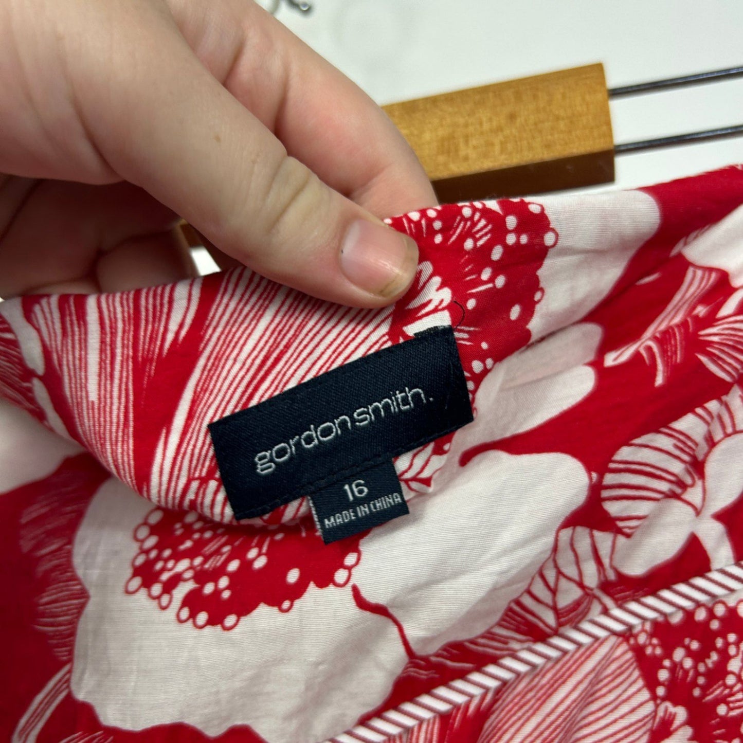 Gordon Smith Red White Floral A-line Skirts Size 16