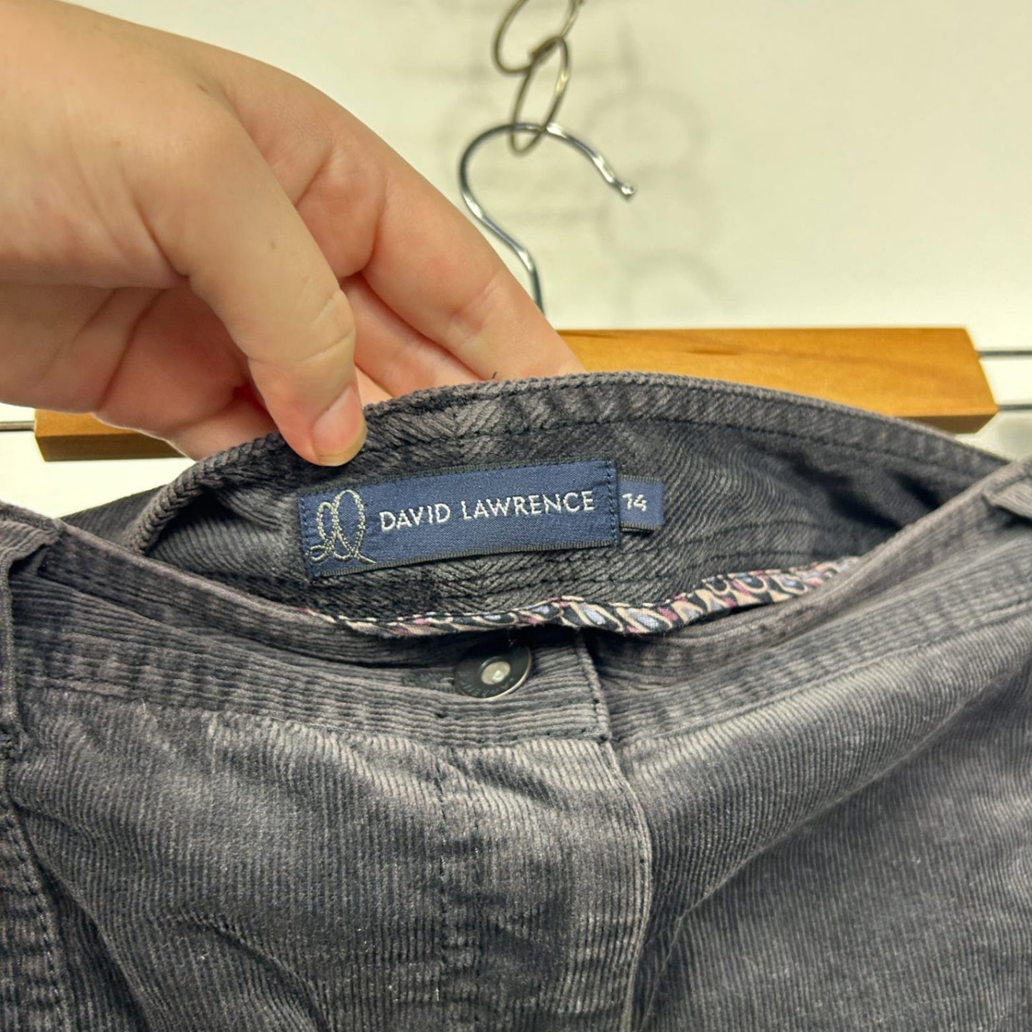 David Lawrence Black Corduroy Skirt Size 14